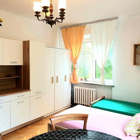 Rooms By Kino Femina Warszawa Zewnętrze zdjęcie